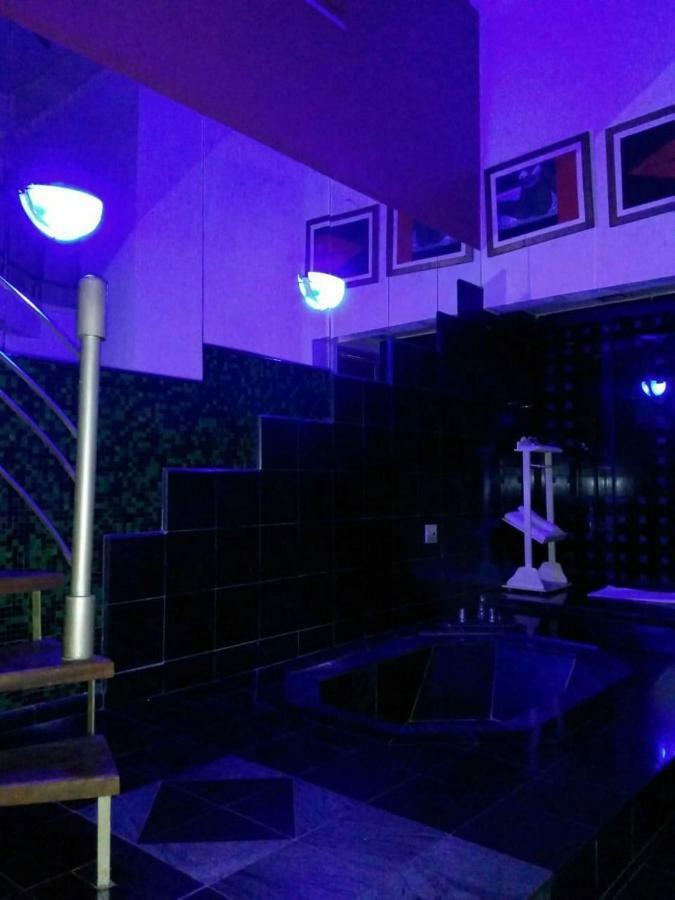 Movie Inn Motel E Hospedagem (Adults Only) リベイラン・プレト エクステリア 写真
